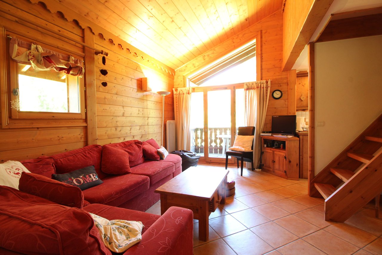 4pièces 6pers : wifi, parking face au spa;   ski bus