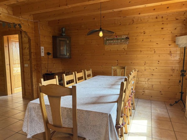 Chalet typique 5 chambres pour 10 personnes – Pré du Bois